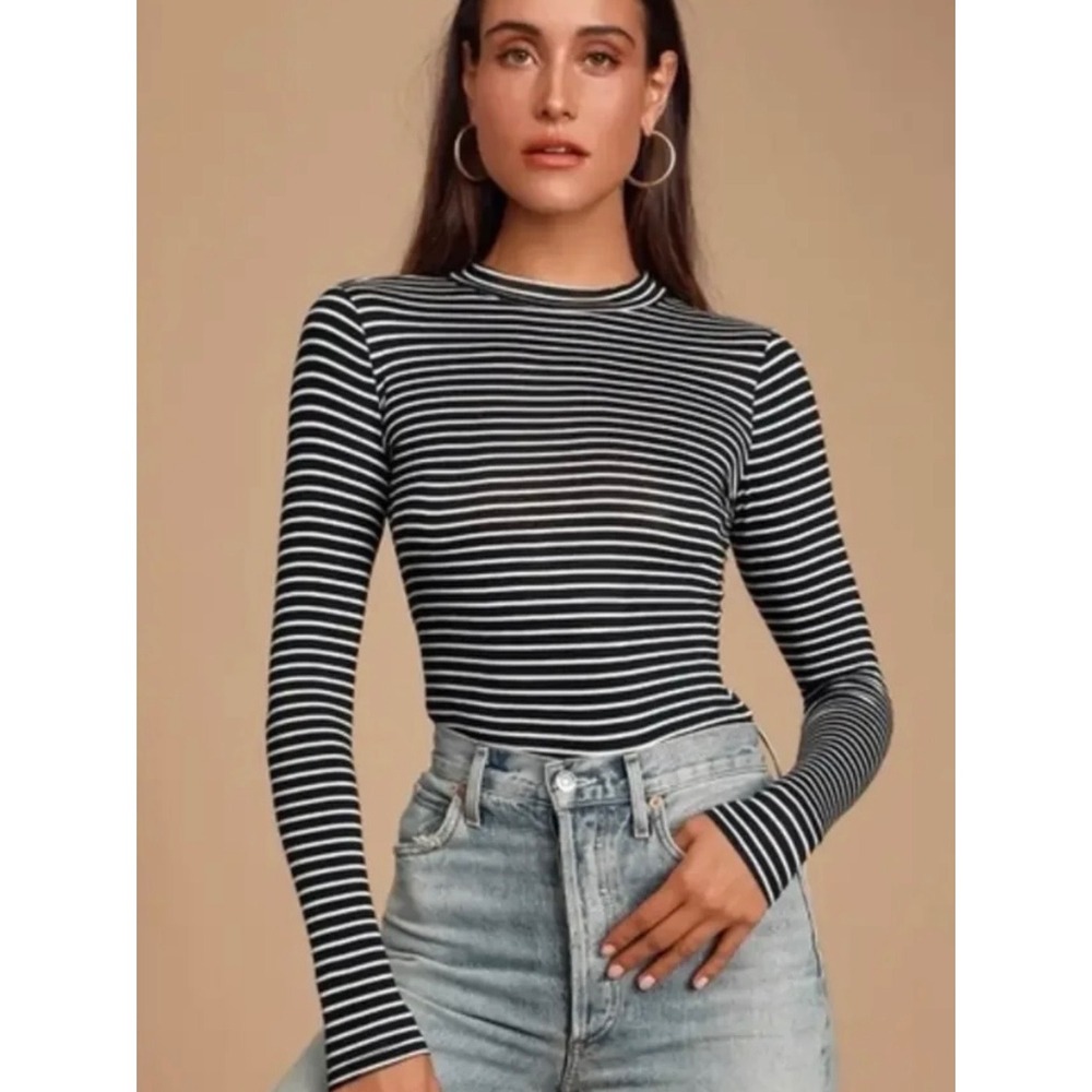 Lulus Navy Blue White Striped Mock Neck Long Sleeve Top Large NWT Made in USA